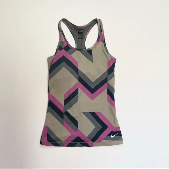 Nike Women’s Dry Fit Tank: size small - Picture 1 of 4